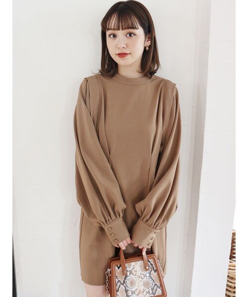 MURUA(ムルーア)の「ボリュームスリーブミニワンピース(ワンピース・レディース・ブラック/グレー/キャメル/その他1/グリーン・FREE)」の14枚目の写真