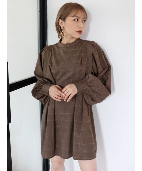 MURUA(ムルーア)の「ボリュームスリーブミニワンピース(ワンピース・レディース・ブラック/グレー/キャメル/その他1/グリーン・FREE)」の18枚目の写真