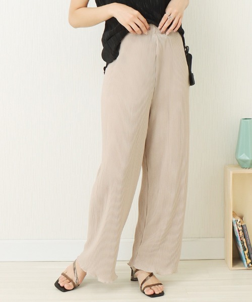 libelle more（リベル モア）の「裾メロー　クリスタルプリーツパンツ（その他パンツ・レディース・グレイッシュベージュ/ミント/ライトグレー/ブラック・L/M）」の4枚目の写真