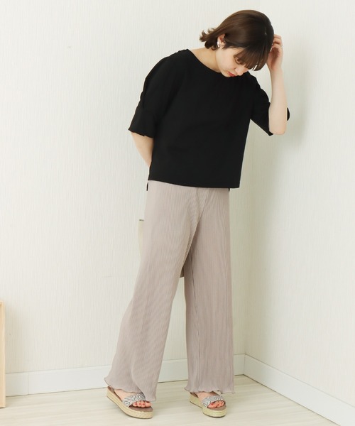 libelle more（リベル モア）の「裾メロー　クリスタルプリーツパンツ（その他パンツ・レディース・グレイッシュベージュ/ミント/ライトグレー/ブラック・L/M）」の17枚目の写真