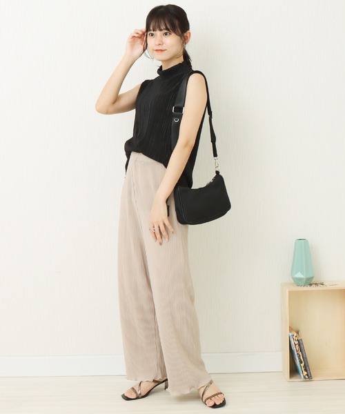 libelle more（リベル モア）の「裾メロー　クリスタルプリーツパンツ（その他パンツ・レディース・グレイッシュベージュ/ミント/ライトグレー/ブラック・L/M）」の14枚目の写真