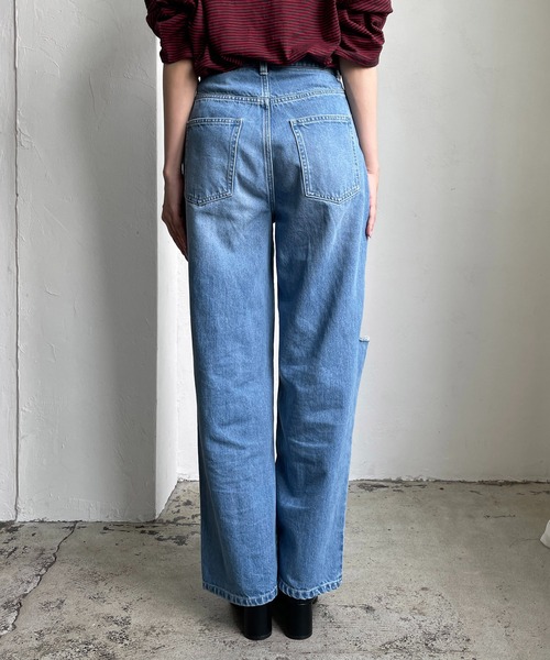 CAPRICIEUX LE'MAGE（カプリシューレマージュ）の「カットアウトデニム（デニムパンツ・レディース・ホワイト/ブルー・38/36）」の5枚目の写真