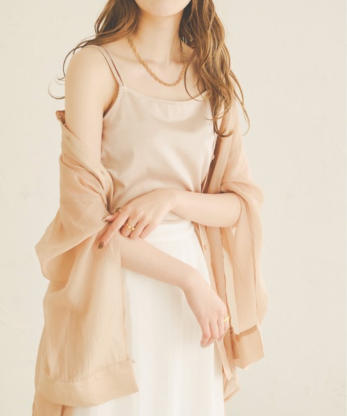 Ambre Neige(アンブルネージュ)の「バッククロスサテンキャミ/【WEB/EC限定商品】(キャミソール・レディース・ダークブラウン/ライトブラウン/ライトベージュ/ブラック・FREE)」の13枚目の写真