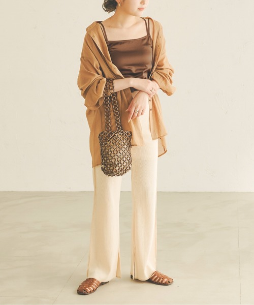 Ambre Neige(アンブルネージュ)の「バッククロスサテンキャミ/【WEB/EC限定商品】(キャミソール・レディース・ダークブラウン/ライトブラウン/ライトベージュ/ブラック・FREE)」の12枚目の写真