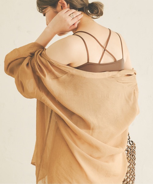 Ambre Neige(アンブルネージュ)の「バッククロスサテンキャミ/【WEB/EC限定商品】(キャミソール・レディース・ダークブラウン/ライトブラウン/ライトベージュ/ブラック・FREE)」の11枚目の写真