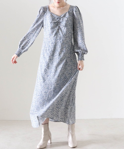 Cheek（チーク）の「ワントーンフラワー総柄ワンピース（ワンピース・レディース・ブラウン/ブルー/ブラック・MEDIUM）」の16枚目の写真