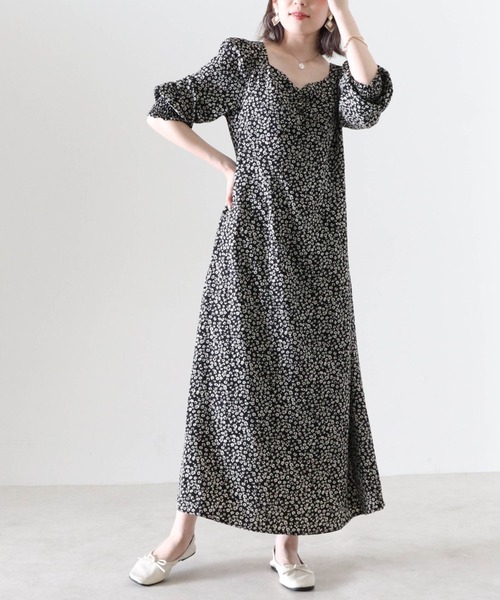 Cheek（チーク）の「ワントーンフラワー総柄ワンピース（ワンピース・レディース・ブラウン/ブルー/ブラック・MEDIUM）」の21枚目の写真