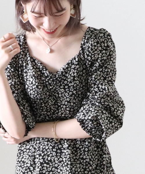 Cheek（チーク）の「ワントーンフラワー総柄ワンピース（ワンピース・レディース・ブラウン/ブルー/ブラック・MEDIUM）」の18枚目の写真