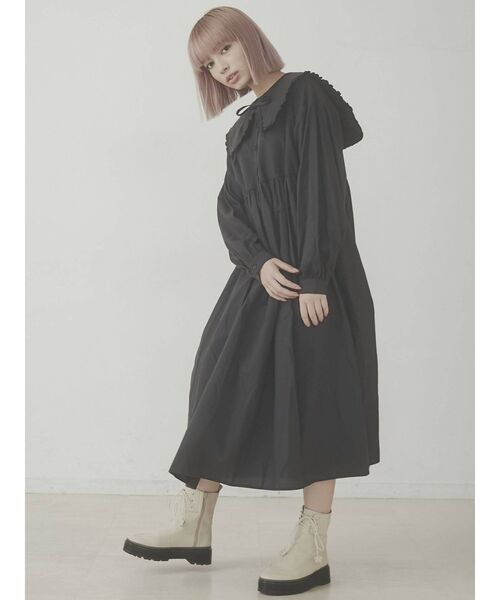 merry jenny(メリージェニー)の「キルトフリルカラーワンピース(ワンピース・レディース・ブラック/グレー/オフホワイト・FREE)」の3枚目の写真