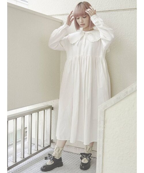 merry jenny(メリージェニー)の「キルトフリルカラーワンピース(ワンピース・レディース・ブラック/グレー/オフホワイト・FREE)」の7枚目の写真