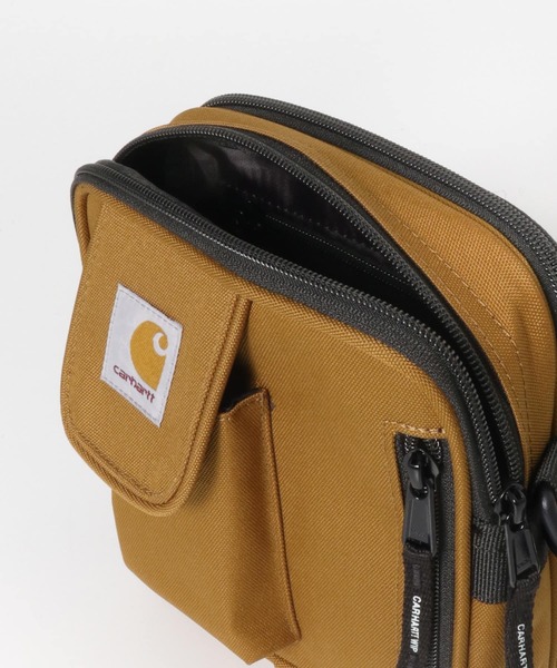 Carhartt（カーハート）の「carhartt　CARHARTT ESSENTIALSBAG S（ショルダーバッグ・メンズ・ブラック/ブラウン/その他1・ONE）」の18枚目の写真