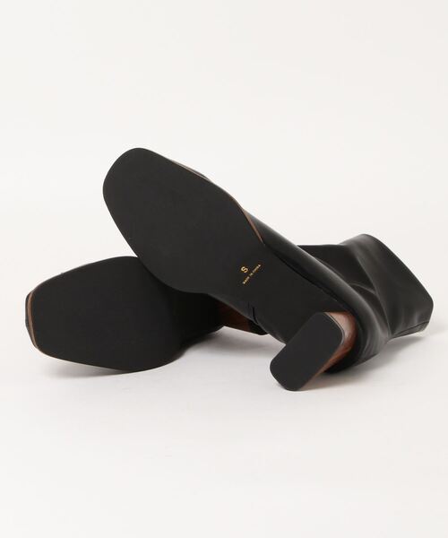 minia（ミニア）の「ブロックシンヒールのスクエアトゥストレッチブーツ　◆（ブーツ・レディース・アイボリー/ブラック・M/LL/L/S）」の4枚目の写真