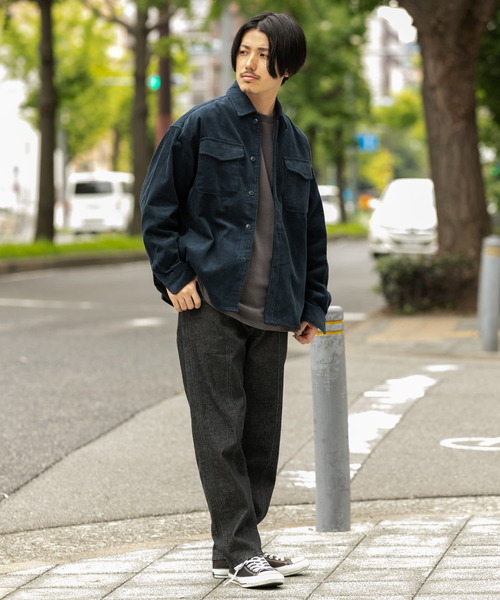 ITEMS URBANRESEARCH（アイテムズ アーバンリサーチ）の「コーデュロイ CPOシャツ（シャツ/ブラウス・メンズ・ブラック/ネイビー/オフホワイト/グレー・MEDIUM/LARGE）」の6枚目の写真