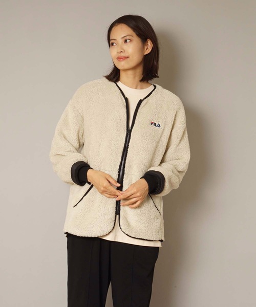 FILA(フィラ)の「【FILA / フィラ】レディースボアジャケット(ブルゾン・レディース・ライトベージュ/ブラック/ライトグレー・MEDIUM/LARGE/X-LARGE)」の3枚目の写真