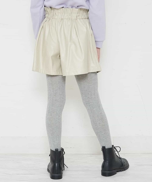 a.v.v（アーヴェヴェ）の「[140-150]【洗える】フェイクレザータックキュロット（その他パンツ・キッズ・ブラック/ベージュ・140/150）」の10枚目の写真