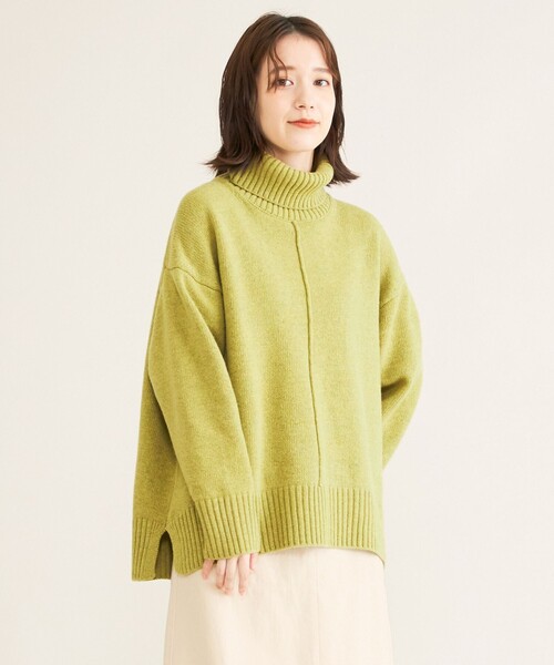 SHARE PARK（シェアパーク）の「【洗える】センターシームタートルニット（ニット/セーター・レディース・グレー系/ベージュ系/アイボリー系/ライトグリーン系/イエロー系/ピンク系・1）」の5枚目の写真