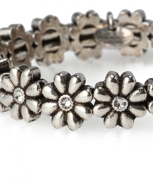 BEAUTY&YOUTH UNITED ARROWS(ビューティーアンドユースユナイテッドアローズ)の「BYMC PHILIPPE AUDIBERT FLOWER ブレスレット(ブレスレット・レディース・シルバー・フリー)」の7枚目の写真