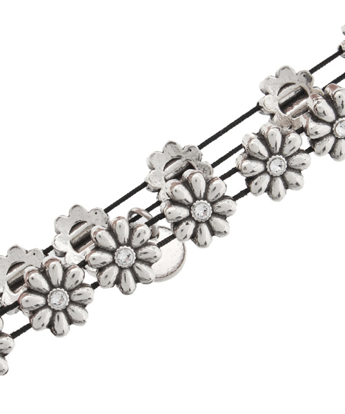 BEAUTY&YOUTH UNITED ARROWS(ビューティーアンドユースユナイテッドアローズ)の「BYMC PHILIPPE AUDIBERT FLOWER ブレスレット(ブレスレット・レディース・シルバー・フリー)」の3枚目の写真