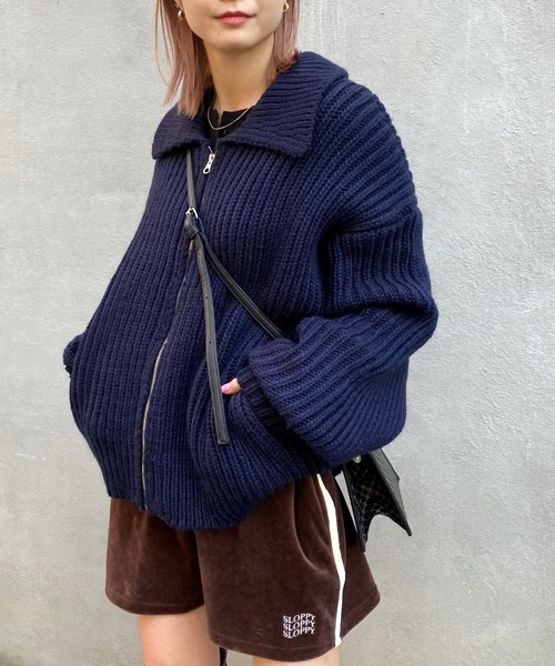 WHO'S WHO gallery（フーズフーギャラリー）の「リブジップニット（ニット/セーター・レディース・ブラック/ネイビー/ブラウン/グレー・FREE）」の4枚目の写真