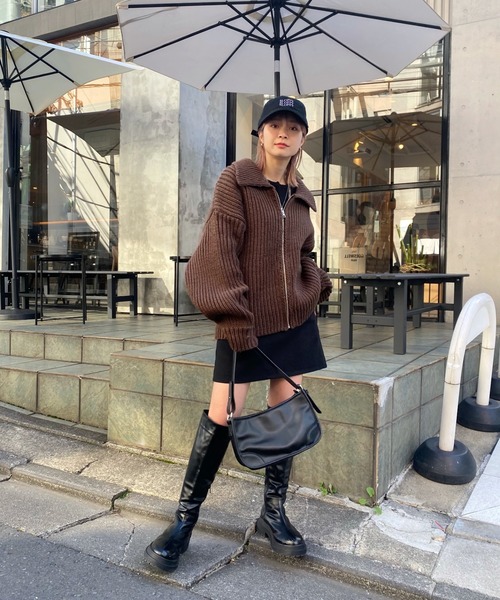 WHO'S WHO gallery（フーズフーギャラリー）の「リブジップニット（ニット/セーター・レディース・ブラック/ネイビー/ブラウン/グレー・FREE）」の18枚目の写真