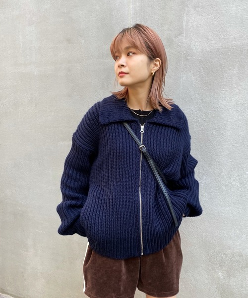 WHO'S WHO gallery（フーズフーギャラリー）の「リブジップニット（ニット/セーター・レディース・ブラック/ネイビー/ブラウン/グレー・FREE）」の20枚目の写真