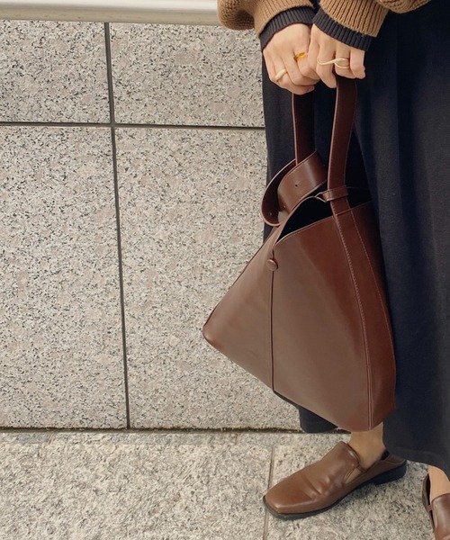 moi tytto（モイテュット）の「フェイクレザーボックスバッグ（ショルダーバッグ・レディース・ブラウン/ベージュ・FREE）」の18枚目の写真