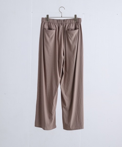 ln fortis(ロンフォルティス)の「ln fortis - リンクルセミワイドフレアパンツ(その他パンツ・メンズ・ブラック/ブラウン/グリーン・SMALL/MEDIUM)」の8枚目の写真