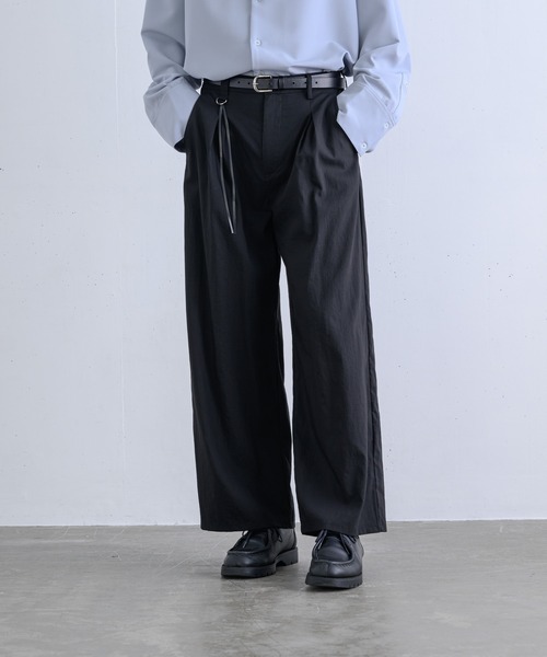 ln fortis(ロンフォルティス)の「ln fortis - リンクルセミワイドフレアパンツ(その他パンツ・メンズ・ブラック/ブラウン/グリーン・SMALL/MEDIUM)」の13枚目の写真