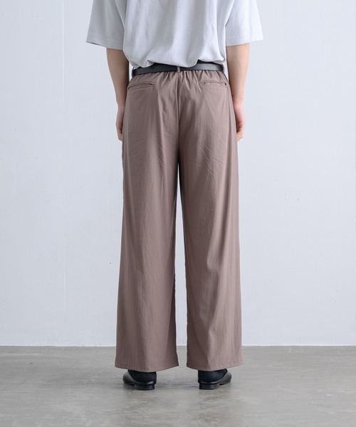 ln fortis(ロンフォルティス)の「ln fortis - リンクルセミワイドフレアパンツ(その他パンツ・メンズ・ブラック/ブラウン/グリーン・SMALL/MEDIUM)」の20枚目の写真