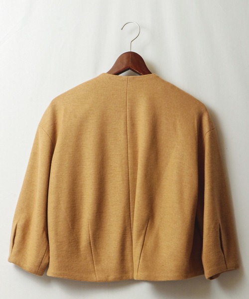 A.N.L（エーエヌエル　レーベル）の「A.N.L ウール　ノーカラーショート　ジャケット（ノーカラージャケット・レディース・ベージュ・38/40）」の3枚目の写真