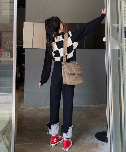 Jewelobe(ジュエローブ)の「ロールアップストレートデニムパンツ(デニムパンツ・レディース・ブラック/ブルー・S/M)」の18枚目の写真