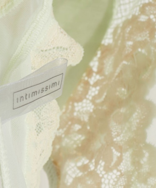 Intimissimi(インティミッシミ)の「Pretty Flowers ブラジリアンパンティ(ショーツ・レディース・ライラック/グレイッシュブルー/ペールイエロー/クリアグリーン・S/M/L)」の19枚目の写真