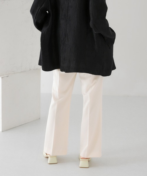 KBF（ケイビーエフ）の「スリムフレアイージーパンツ（その他パンツ・レディース・ブラック/ピンク/グリーン/アイボリー・ONE）」の17枚目の写真