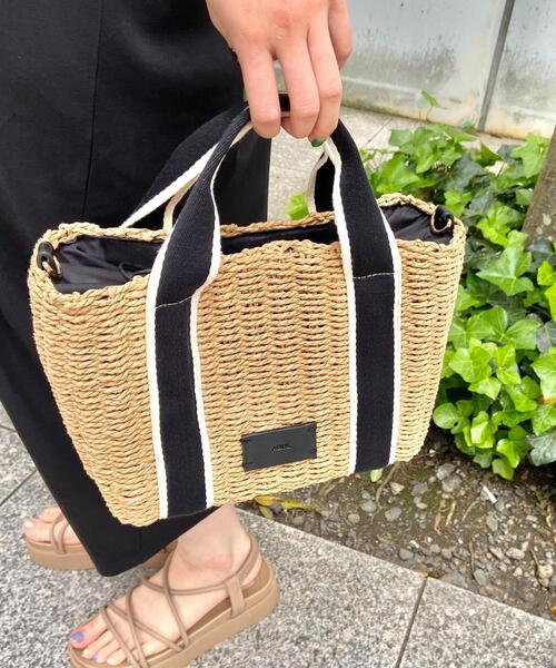 OPAQUE.CLIP（オペークドットクリップ）の「◆雑材ペーパーテープミドルトートバッグ（トートバッグ・レディース・ブラック/ダークブラウン/ベージュ・00）」の11枚目の写真