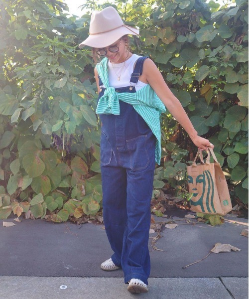 SUGAR BISKET（シュガービスケット）の「オーバーオールデニムサロペット（サロペット/オーバーオール・レディース・ブラック/インディゴブルー/ブルー系その他・M/L）」の12枚目の写真