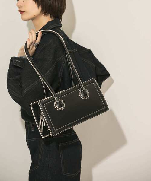 KBF(ケイビーエフ)の「ステッチデザインロングショルダーBAG(ショルダーバッグ・レディース・ブラック/ベージュ・ONE)」の5枚目の写真