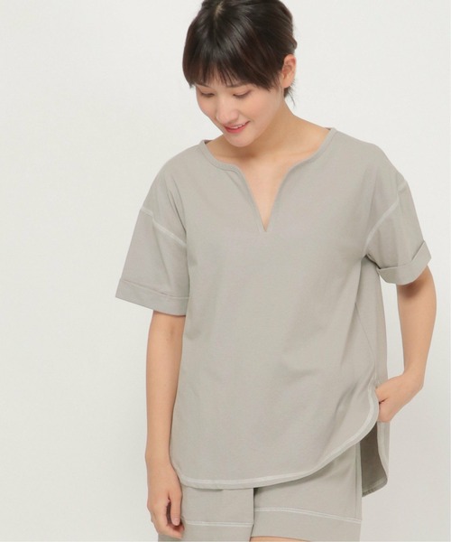 ikka(イッカ)の「配色ステッチキーネックTシャツ(Tシャツ/カットソー・レディース・ライトグレー/チャコールグレー・L/M)」の18枚目の写真