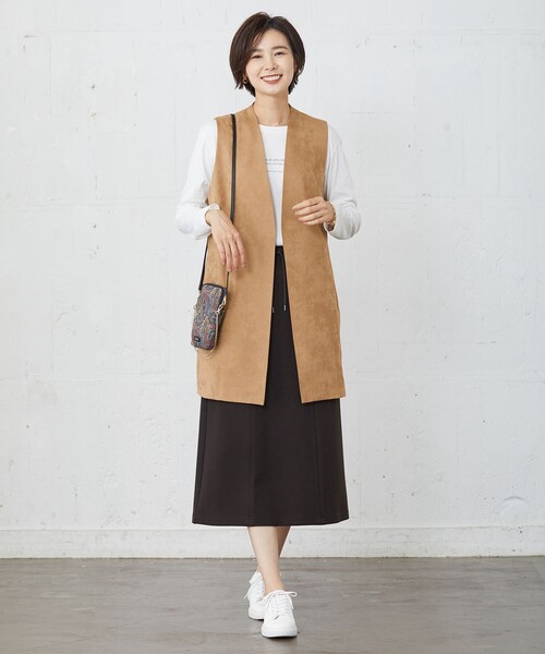 J.PRESS Ladies(J.プレス レディス)の「ロゴ Tシャツ(Tシャツ/カットソー・レディース・ライトグレー系/ピンク系/アイボリー系/グレー系・SMALL)」の8枚目の写真