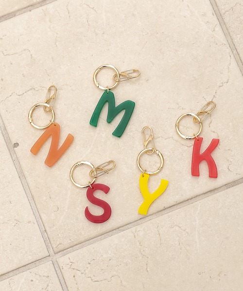 GLOBAL WORK（グローバルワーク）の「マルチWAYイニシャルチャーム/345194（その他小物・レディース・オレンジ/イエロー/ベージュ/パープル/グリーン/レッド/グリーン系その他/グレー/ピンク/グリーン系その他2/その他/ブルー/クリア/オレンジ系その他・FREE）」の17枚目の写真