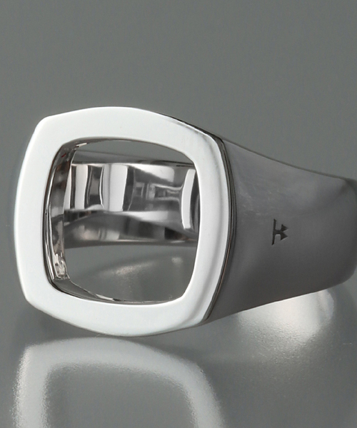 TOM WOOD(トムウッド)の「【TOM WOOD / トムウッド】CUSHION OPEN(リング・メンズ・シルバー・52/58/60/54/62/50/FREE)」の4枚目の写真