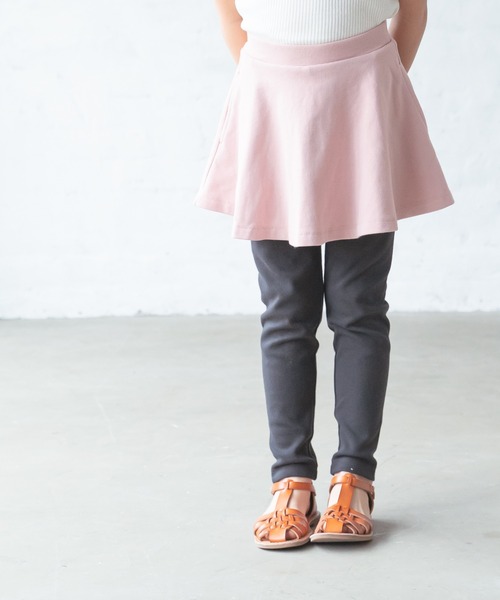pairmanon（ペアマノン）の「【柔らかストレッチ】10分丈無地配色スカッツ（レギンス/スパッツ・キッズ・ラベンダー/ピンク/ブラック/ピンク系その他/ライトベージュ/グレイッシュベージュ/ブルー系その他3/ブラック系その他/ネイビー/ライトパープル/ブルー/ライトピンク/テラコッタ・90/110/120/130/140/150/100）」の13枚目の写真