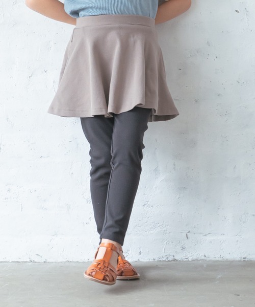 pairmanon（ペアマノン）の「【柔らかストレッチ】10分丈無地配色スカッツ（レギンス/スパッツ・キッズ・ラベンダー/ピンク/ブラック/ピンク系その他/ライトベージュ/グレイッシュベージュ/ブルー系その他3/ブラック系その他/ネイビー/ライトパープル/ブルー/ライトピンク/テラコッタ・90/110/120/130/140/150/100）」の5枚目の写真