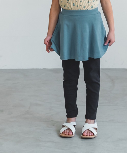 pairmanon（ペアマノン）の「【柔らかストレッチ】10分丈無地配色スカッツ（レギンス/スパッツ・キッズ・ラベンダー/ピンク/ブラック/ピンク系その他/ライトベージュ/グレイッシュベージュ/ブルー系その他3/ブラック系その他/ネイビー/ライトパープル/ブルー/ライトピンク/テラコッタ・90/110/120/130/140/150/100）」の7枚目の写真