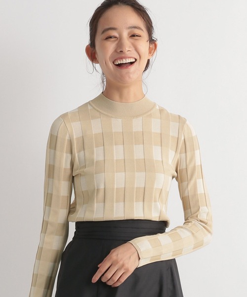 Andemiu(アンデミュウ)の「チェックジャカードニット157299(ニット/セーター・レディース・ベージュ/ピンク/グリーン・FREE)」の17枚目の写真