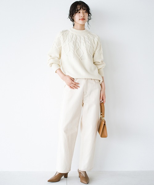 haco!（ハコ）の「360度かわいく顔映え！肩まわりの編み地で新鮮に華やぐ求心風ケーブルニット（ニット/セーター・レディース・アイボリー/ベージュ・SMALL/MEDIUM/LARGE/X-LARGE）」の11枚目の写真