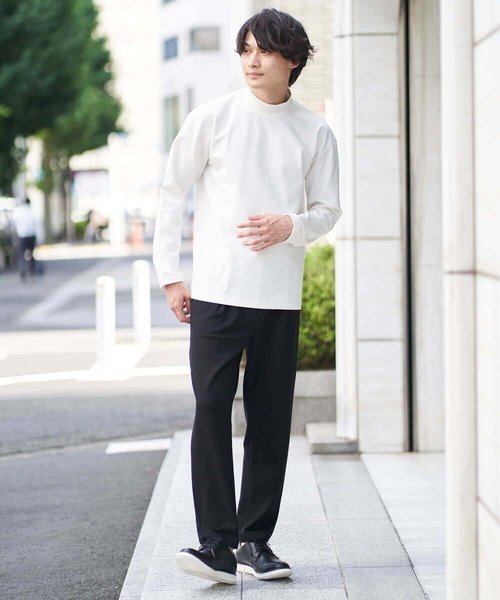 a.v.v(アーヴェヴェ)の「ポンチモックネックカットソー(Tシャツ/カットソー・メンズ・ホワイト/ブラック・44/46/48/50)」の11枚目の写真