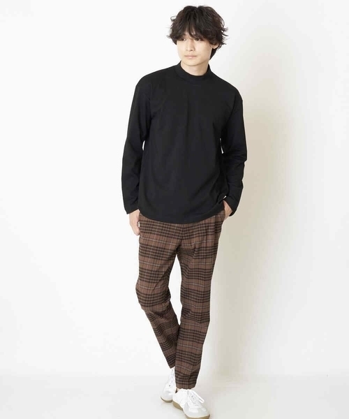 a.v.v(アーヴェヴェ)の「ポンチモックネックカットソー(Tシャツ/カットソー・メンズ・ホワイト/ブラック・44/46/48/50)」の8枚目の写真