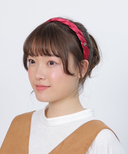 MARY QUANT（マリークワント）の「サテンツイスト カチューシャ（カチューシャ・レディース・ブラック×ホワイト/ブラック/ボルドー/キャメル・FREE）」の13枚目の写真