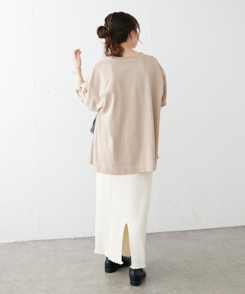 PUAL CE CIN(ピュアルセシン)の「ロゴプリントプレーティングプルオーバー(Tシャツ/カットソー・レディース・チャコールグレー/ベージュ/グレイッシュベージュ・FREE)」の8枚目の写真