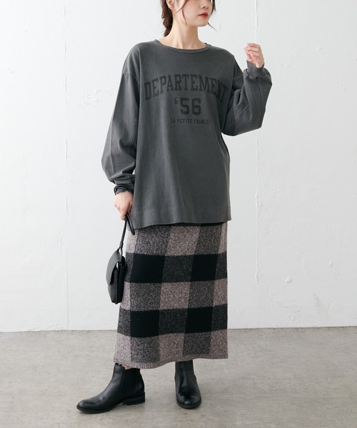 PUAL CE CIN(ピュアルセシン)の「ロゴプリントプレーティングプルオーバー(Tシャツ/カットソー・レディース・チャコールグレー/ベージュ/グレイッシュベージュ・FREE)」の18枚目の写真